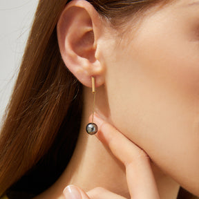 Melanie - Classy Flawless Black Pearl Drop Earrings