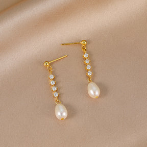 Elaine - 18K Bejeweled Shiny Teardrop Natural Pearl Ear Danglers Drop Earrings