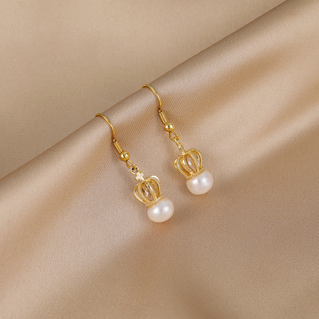 Reine - 18K Crown-Shaped Natural Pearl Drop Earrings