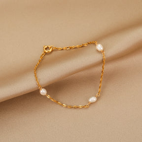 Helen - 18K Exquisite Natural Pearls Bracelet