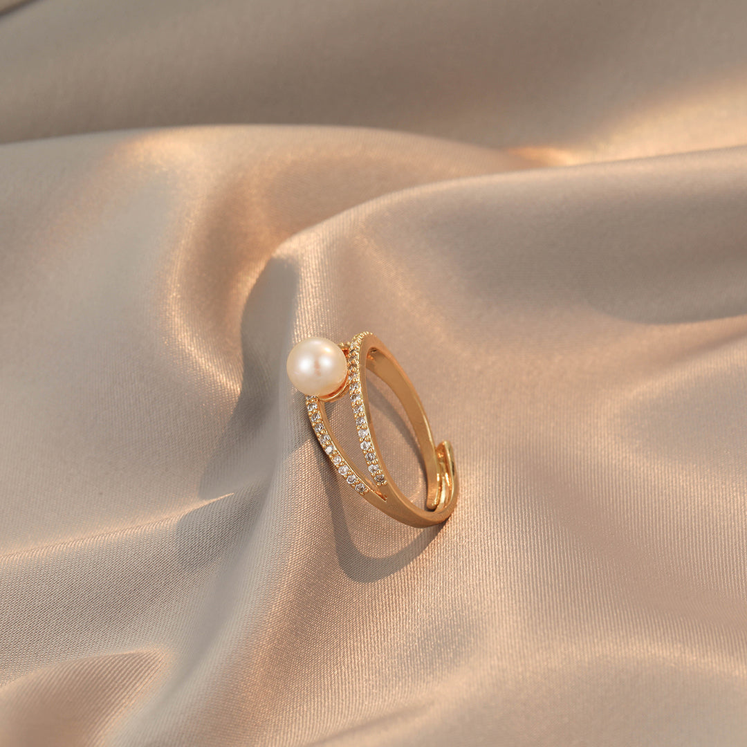 Theodora - 18K Bejeweled Stunning Natural Pearl Ring