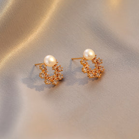 Crystal - 18K Snowflake Natural Pearl Stud Earrings