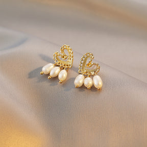 Darlene - Aretes de perlas naturales con forma de corazón dulce de 14 quilates