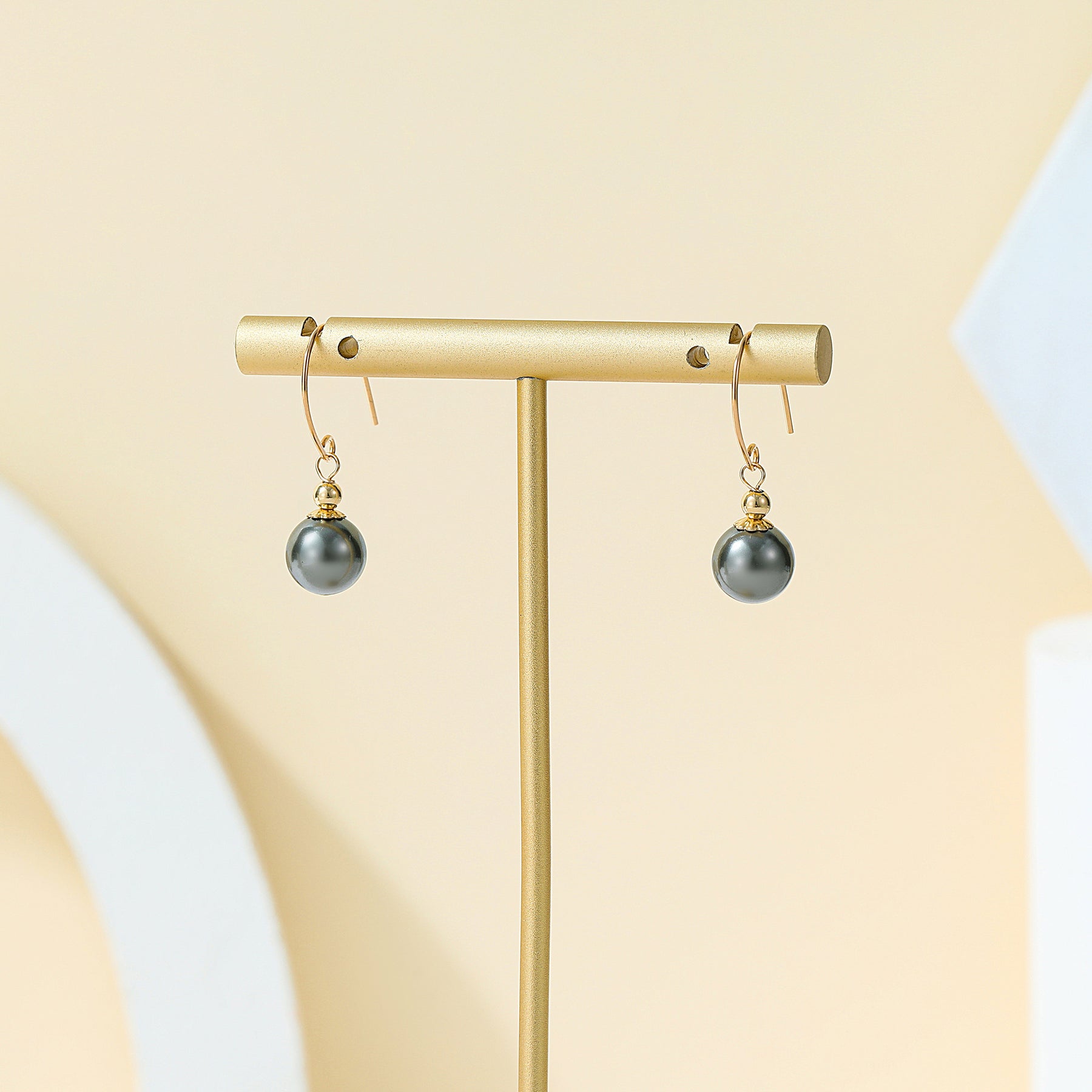 Élégance - 18K Vintage Flawless Pearl Drop Earrings