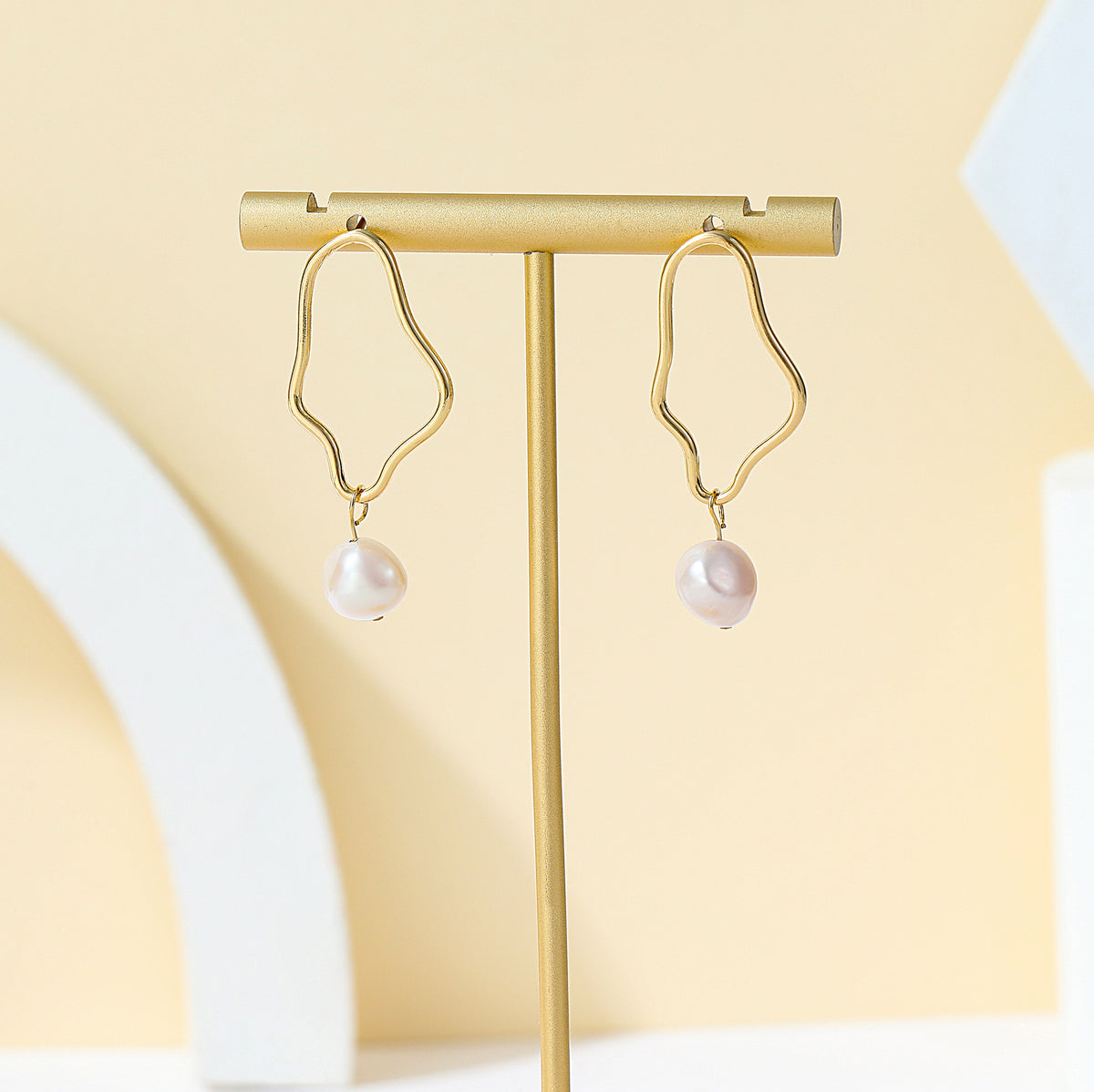 Paige - 18K Modern Single Natural Pearl Drop Earrings