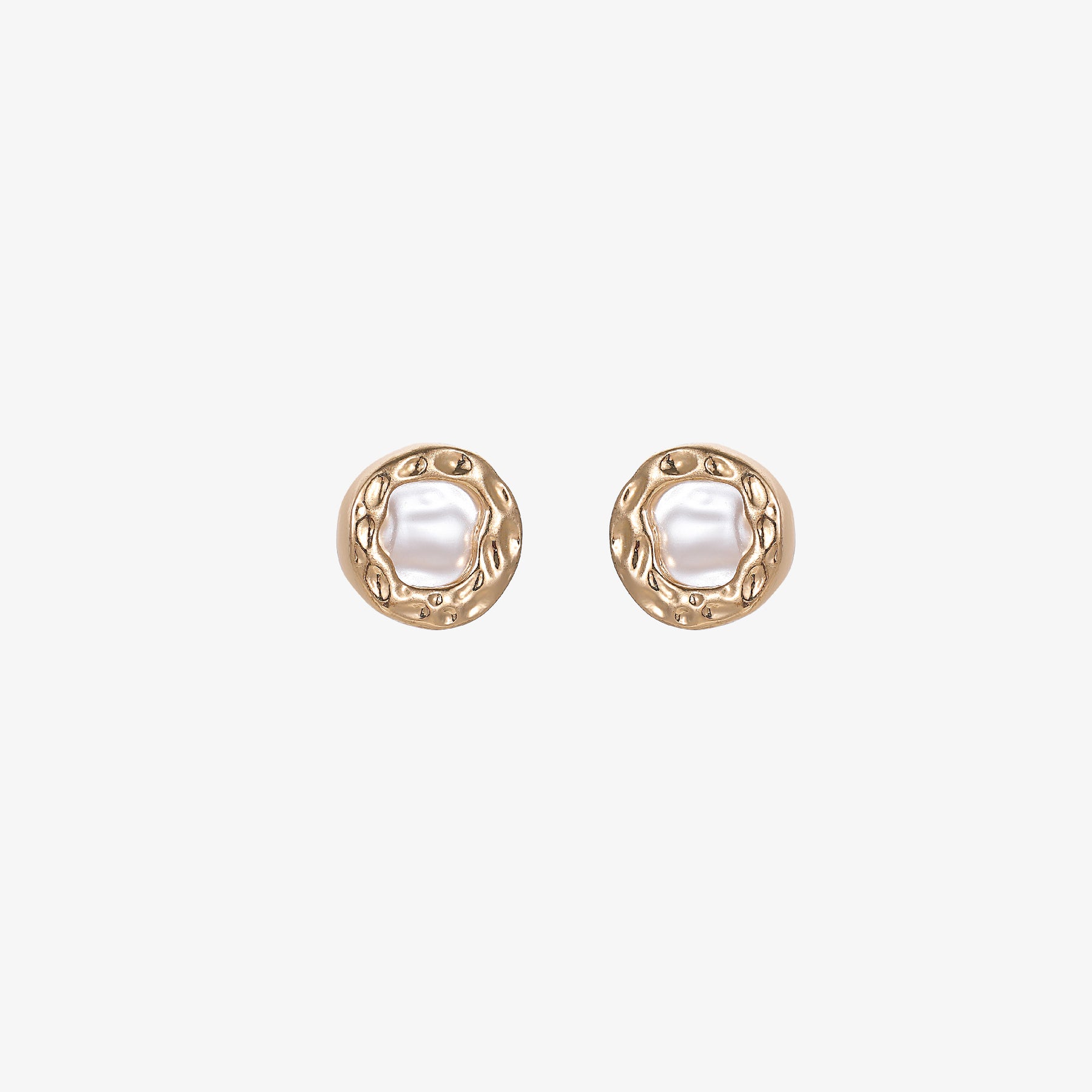 Lydia - 18K Trendy Natural Pearl Round Halo Stud Earrings