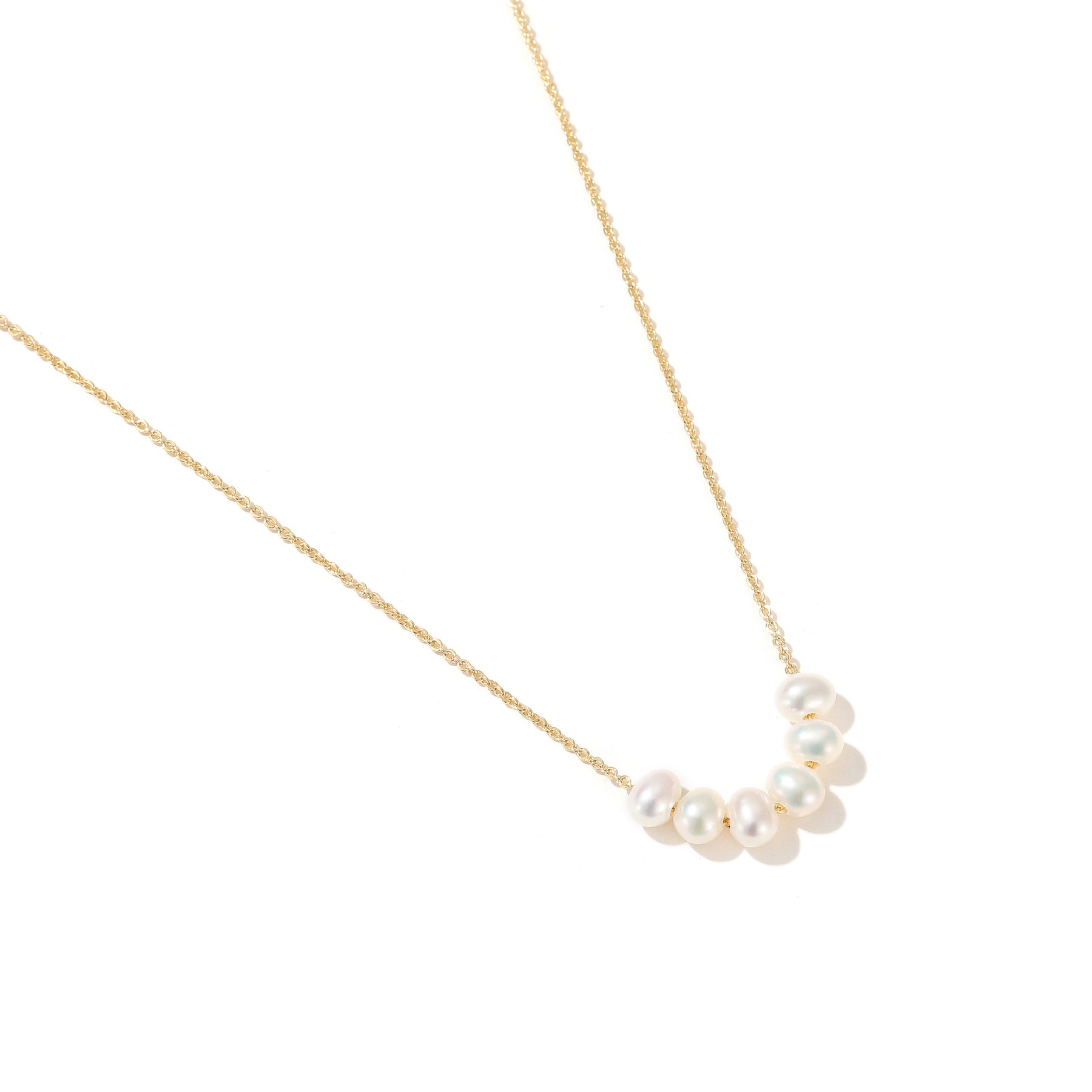 Freya - 18K Dainty Natural Pearls Pendant Necklace