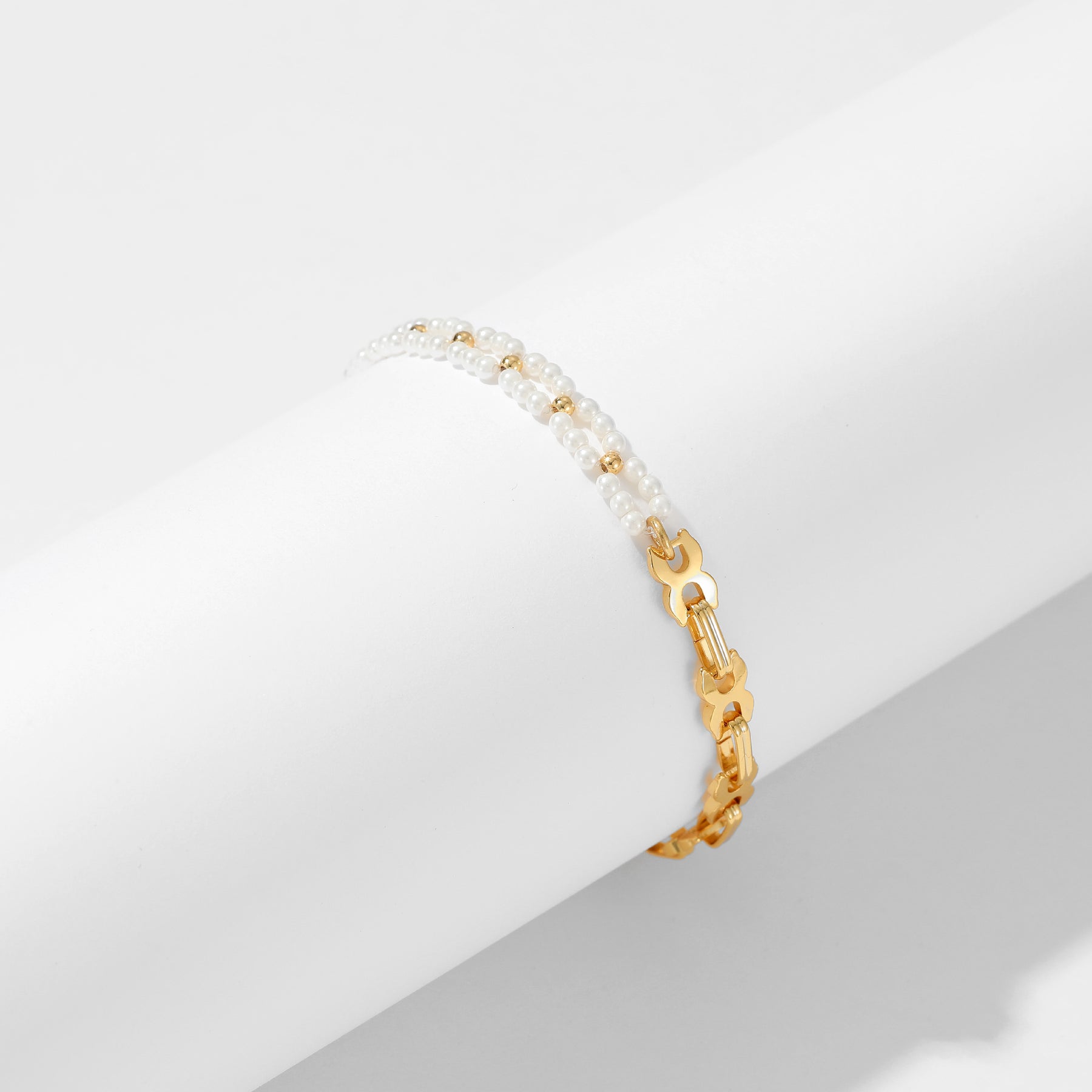 Vivian - 18K Exceptional Weaved Flawless Pearls Bracelet