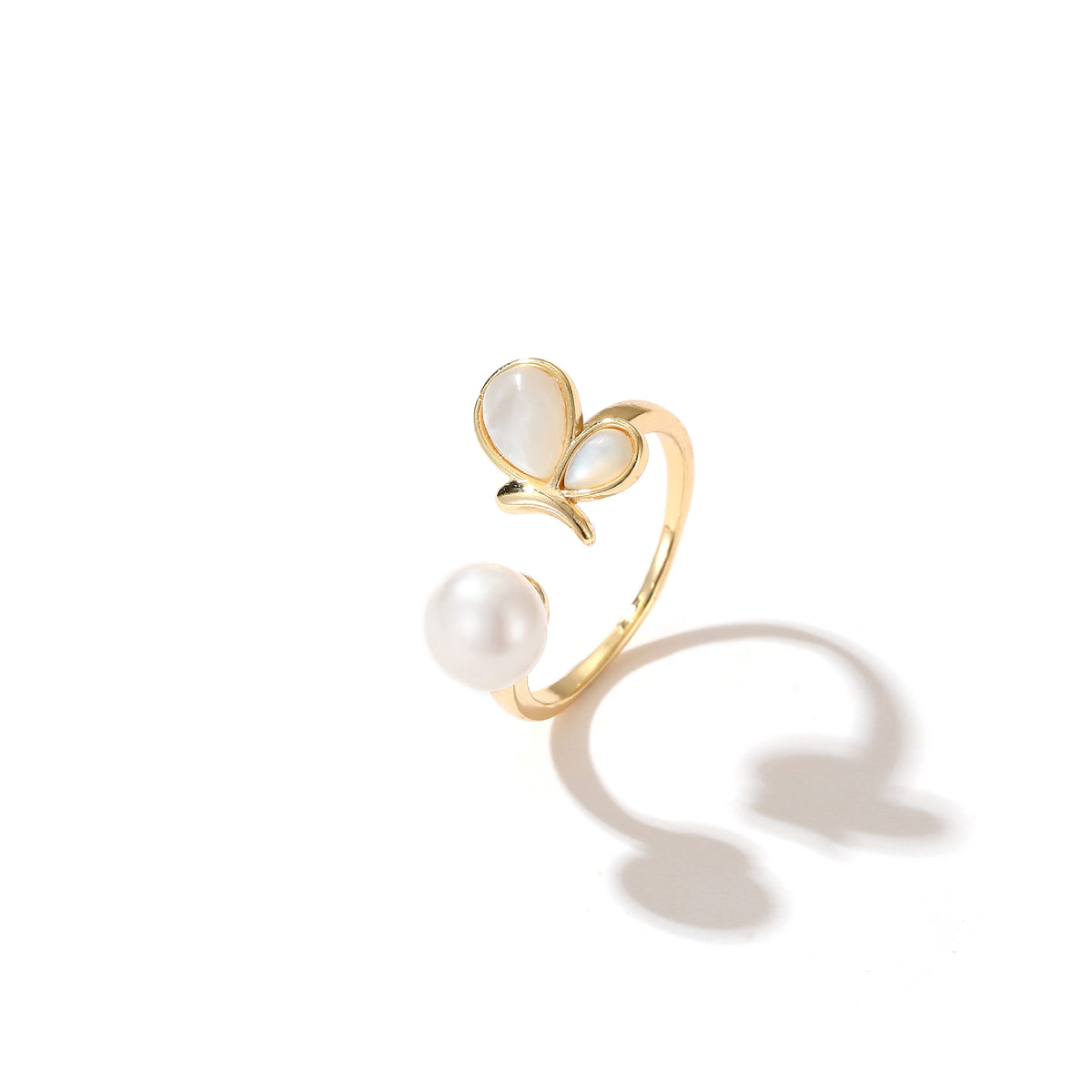 Melissa - 18K Cute Natural Pearl & Mother-of-Pearl Half Butterfly Ring