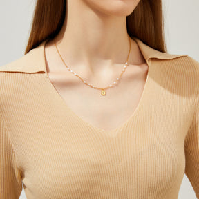 Kaitlyn - Delicate Bejeweled Star Pattern Natural Pearls Necklace