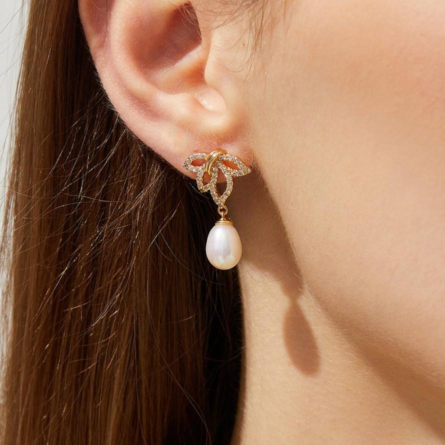 Elle - Pendientes de perlas naturales elegantes con joyas de 18 quilates