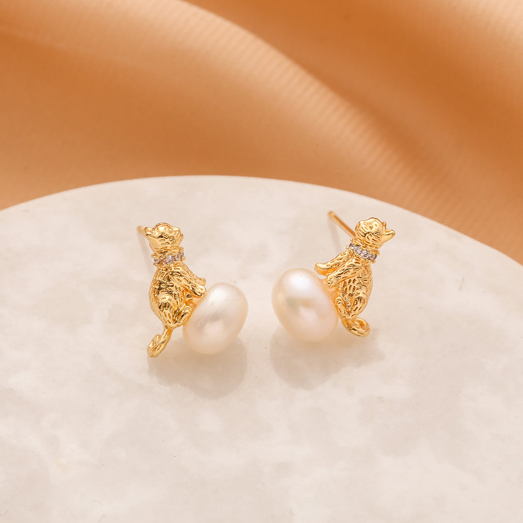 Chaton - 18K Lovely Cat Bejeweled Natural Pearl Stud Earrings