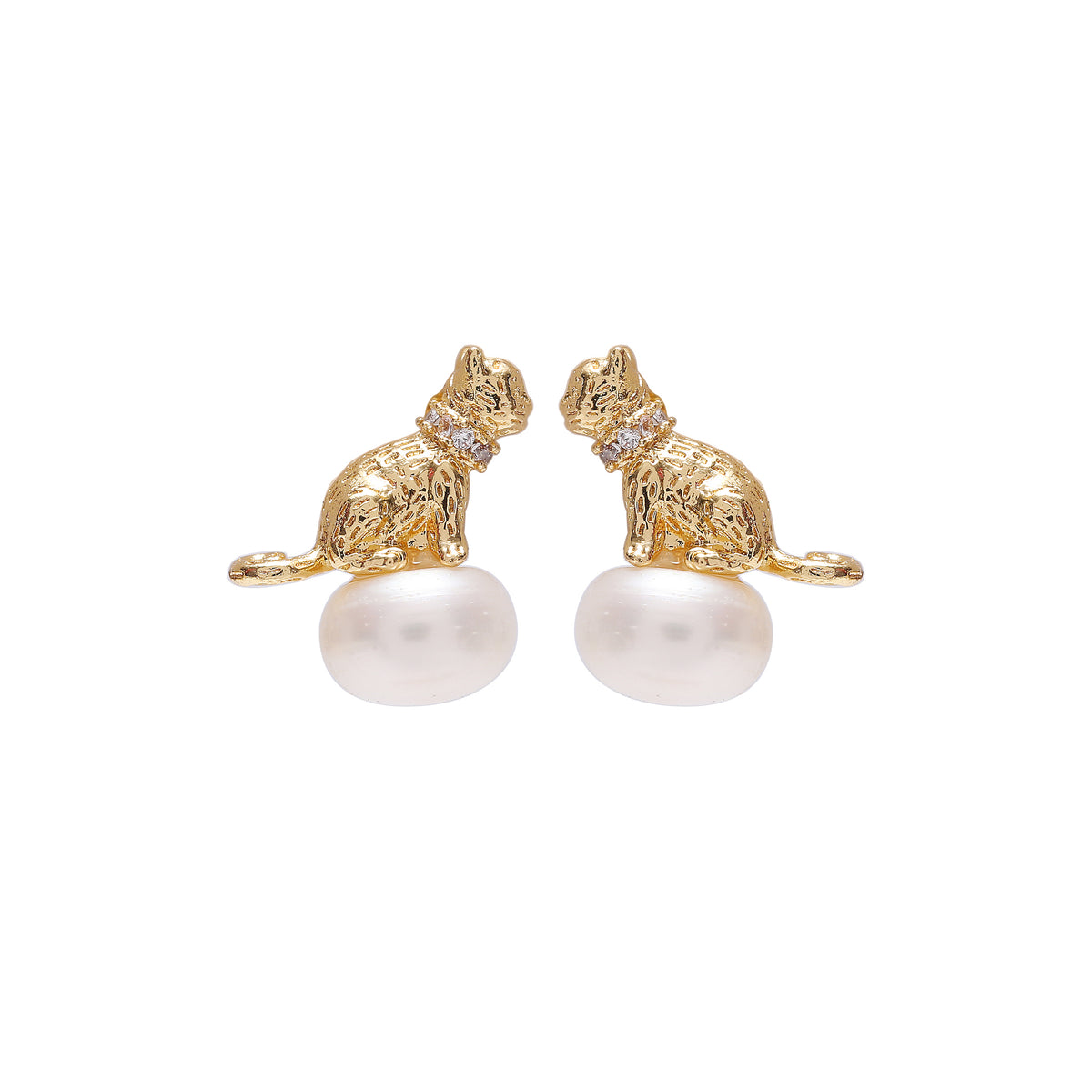 Chaton - 18K Lovely Cat Bejeweled Natural Pearl Stud Earrings